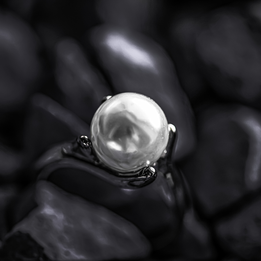 Pearl ring